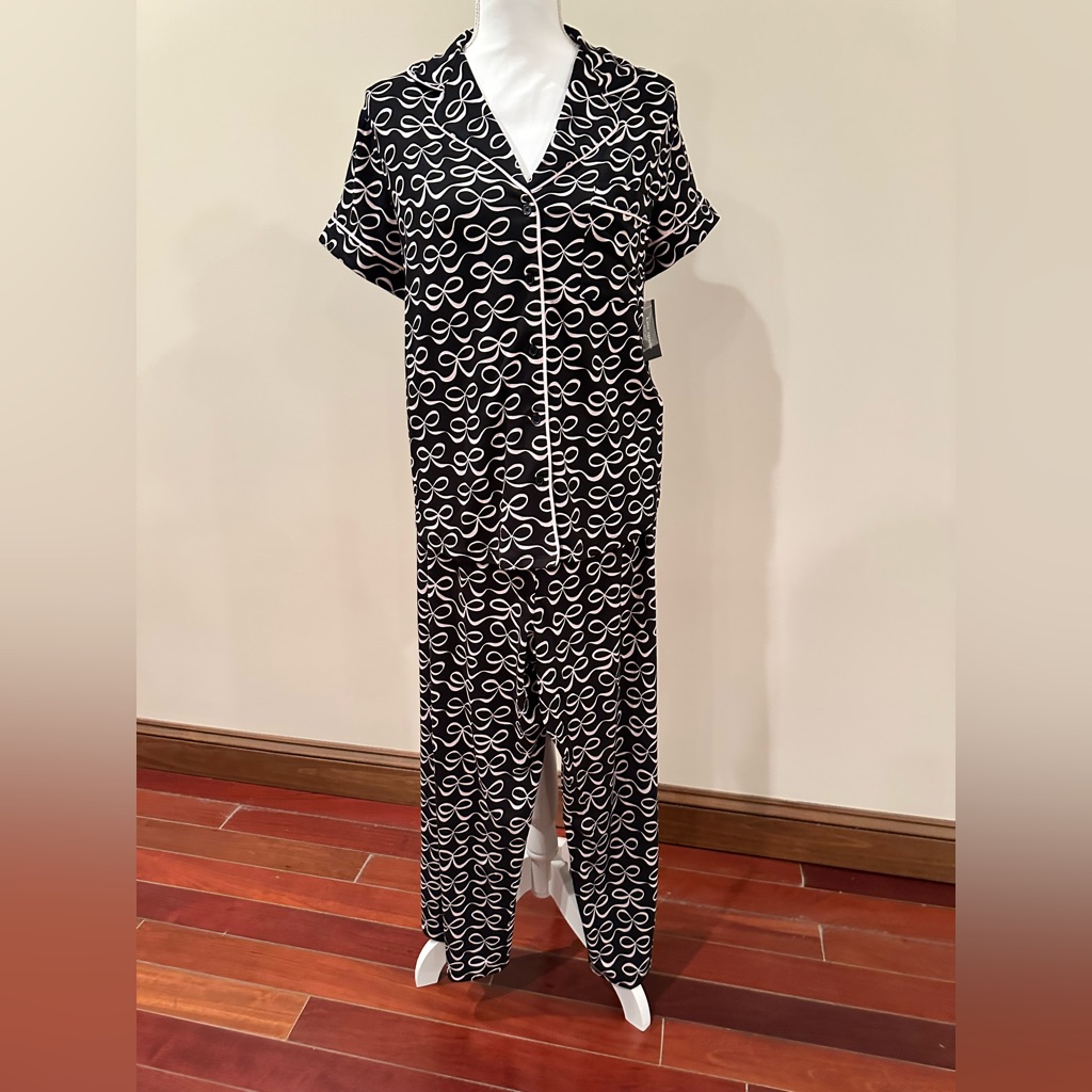 Kate Spade Two-Piece Pajama Set - Black With Pink Bow Design